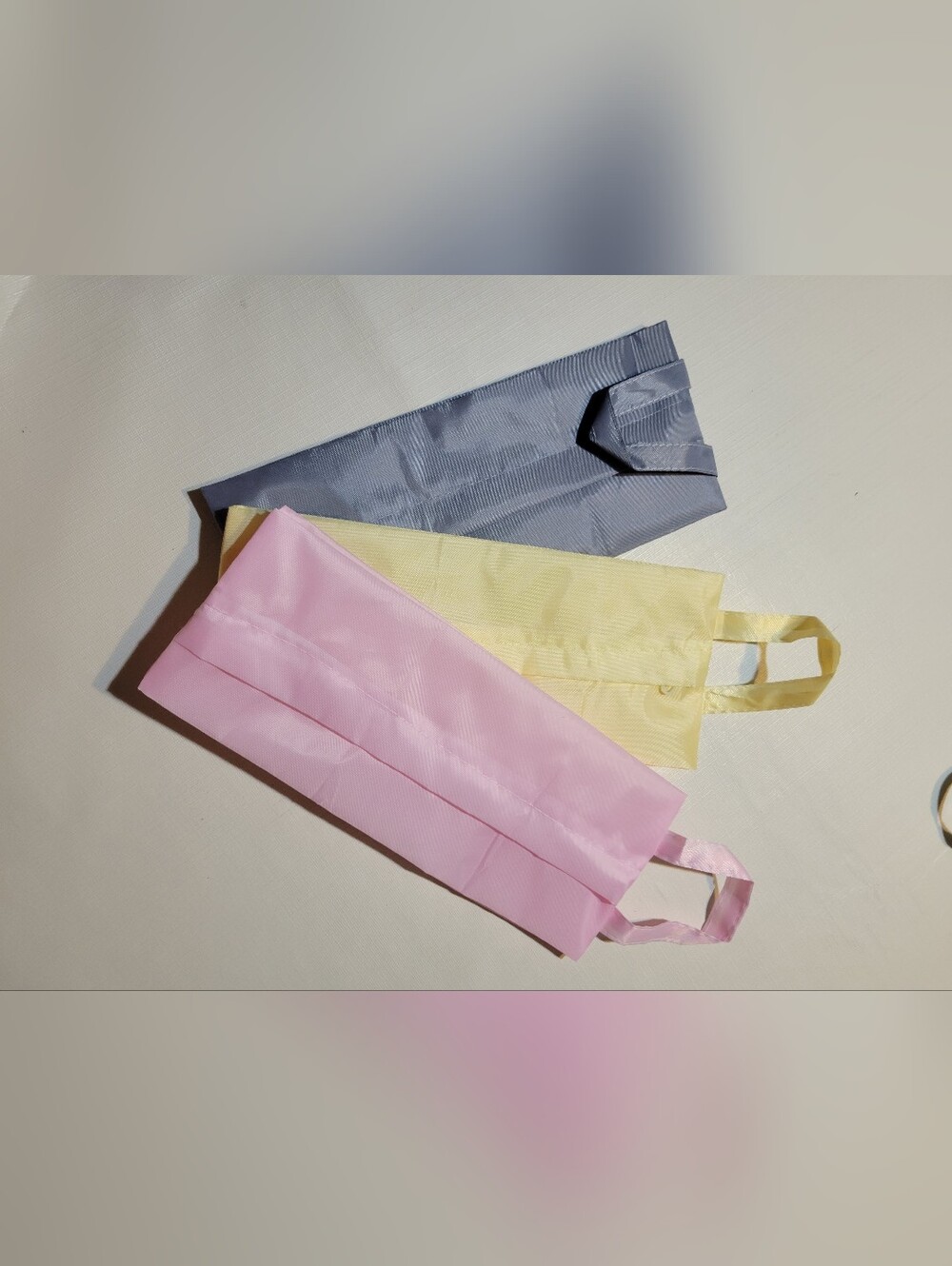 Reusable Shopping Toiletry Set in Pink, Yellow, Gray